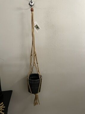 NWT Primitive Planters Macrame Hanger Plant Hanger Jute 36” Length